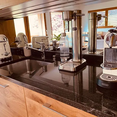 Velvet Eiger Lägenhet