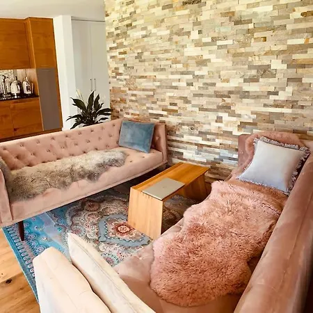 Apartment Velvet Eiger